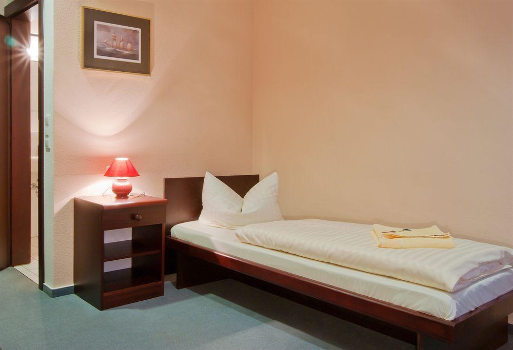 Hotel Garni Zwickau-Mosel Mulsen Exterior photo