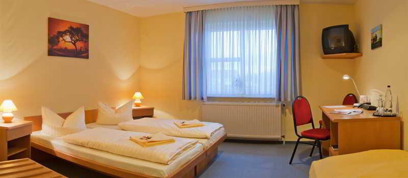 Hotel Garni Zwickau-Mosel Mulsen Exterior photo